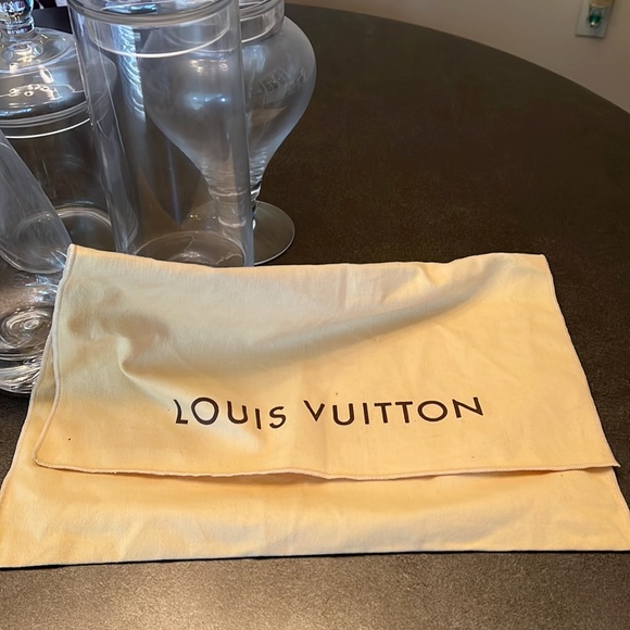 Louis Vuitton Vintage Danube **Authentic** - Picture 13 of 14